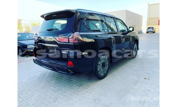 Acheter Import Voiture Lexus LX Noir à Import - Dubai, A'ana Acheter Import Voiture Lexus LX Noir à Import - Dubai, A'ana