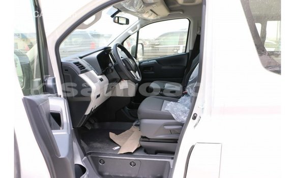 Acheter Import Voiture Toyota Hiace Blanc à Import - Dubai, A'ana Acheter Import Voiture Toyota Hiace Blanc à Import - Dubai, A'ana