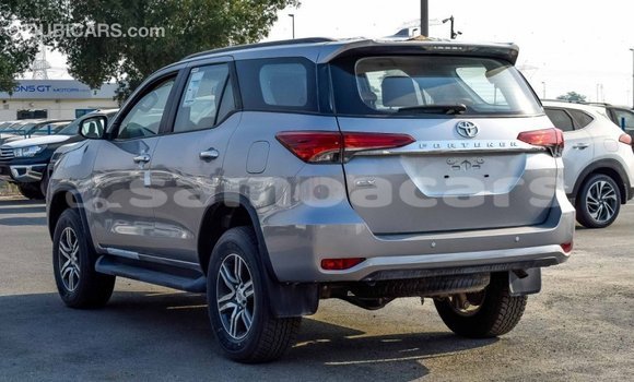 Buy Import Toyota Fortuner Other Car in Import - Dubai in A'ana Buy Import Toyota Fortuner Other Car in Import - Dubai in A'ana