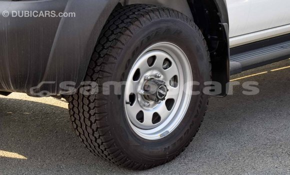 Buy Import Nissan NP 300 White Car in Import - Dubai in A'ana Buy Import Nissan NP 300 White Car in Import - Dubai in A'ana