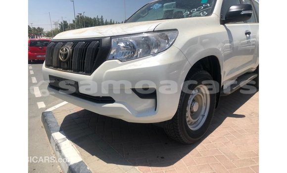 Buy Import Toyota Prado White Car in Import - Dubai in A'ana Buy Import Toyota Prado White Car in Import - Dubai in A'ana