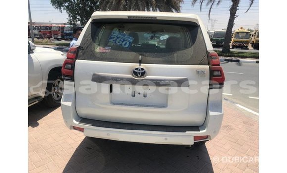 Buy Import Toyota Prado White Car in Import - Dubai in A'ana Buy Import Toyota Prado White Car in Import - Dubai in A'ana
