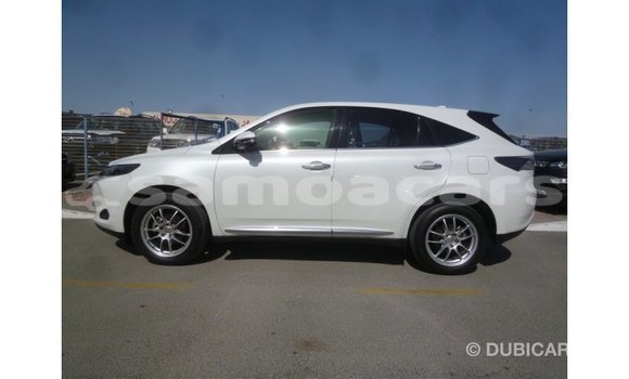 Buy Import Toyota Harrier White Car in Import - Dubai in A'ana Buy Import Toyota Harrier White Car in Import - Dubai in A'ana